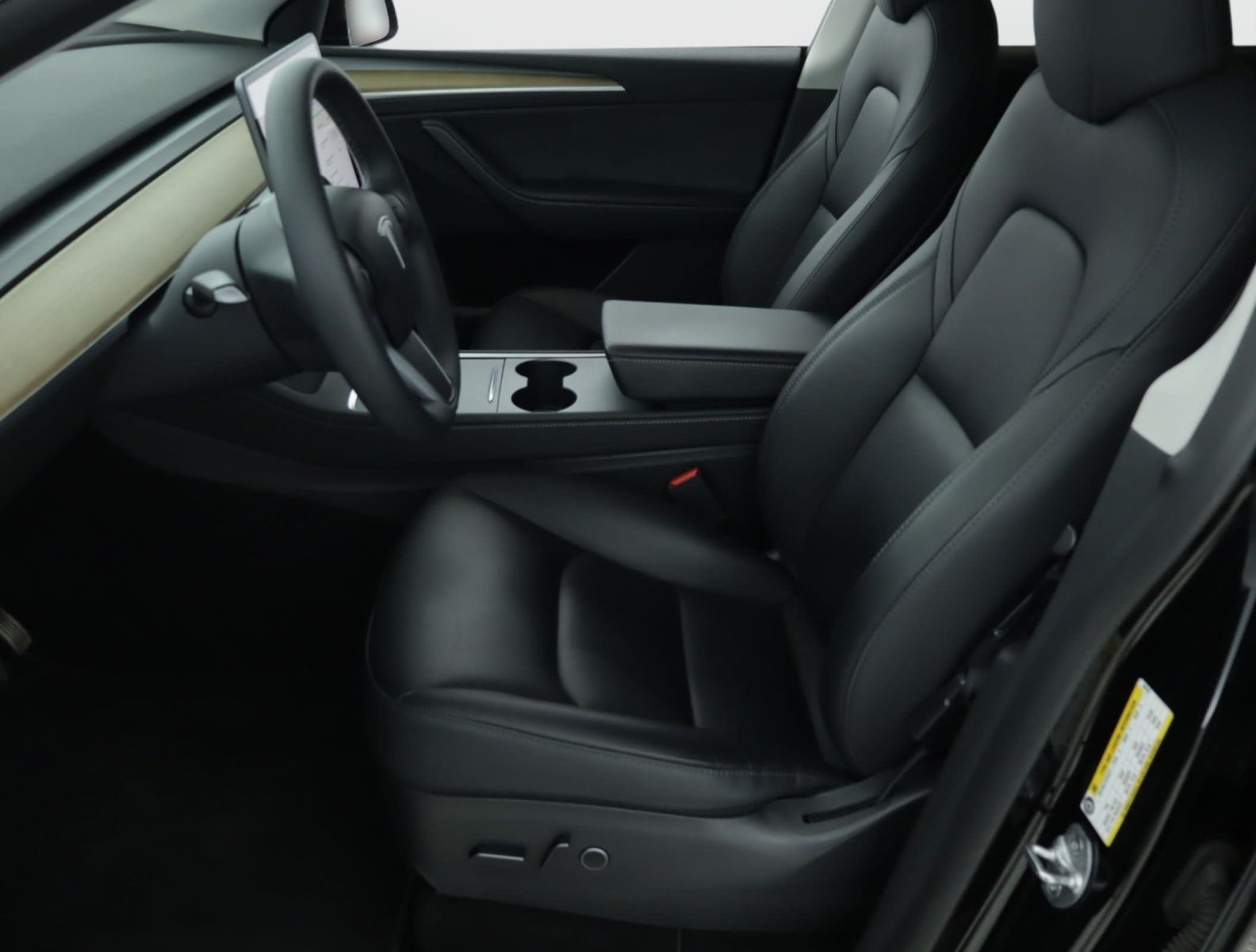 Tesla Model Y - 2023