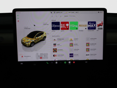 Tesla Model Y - 2023