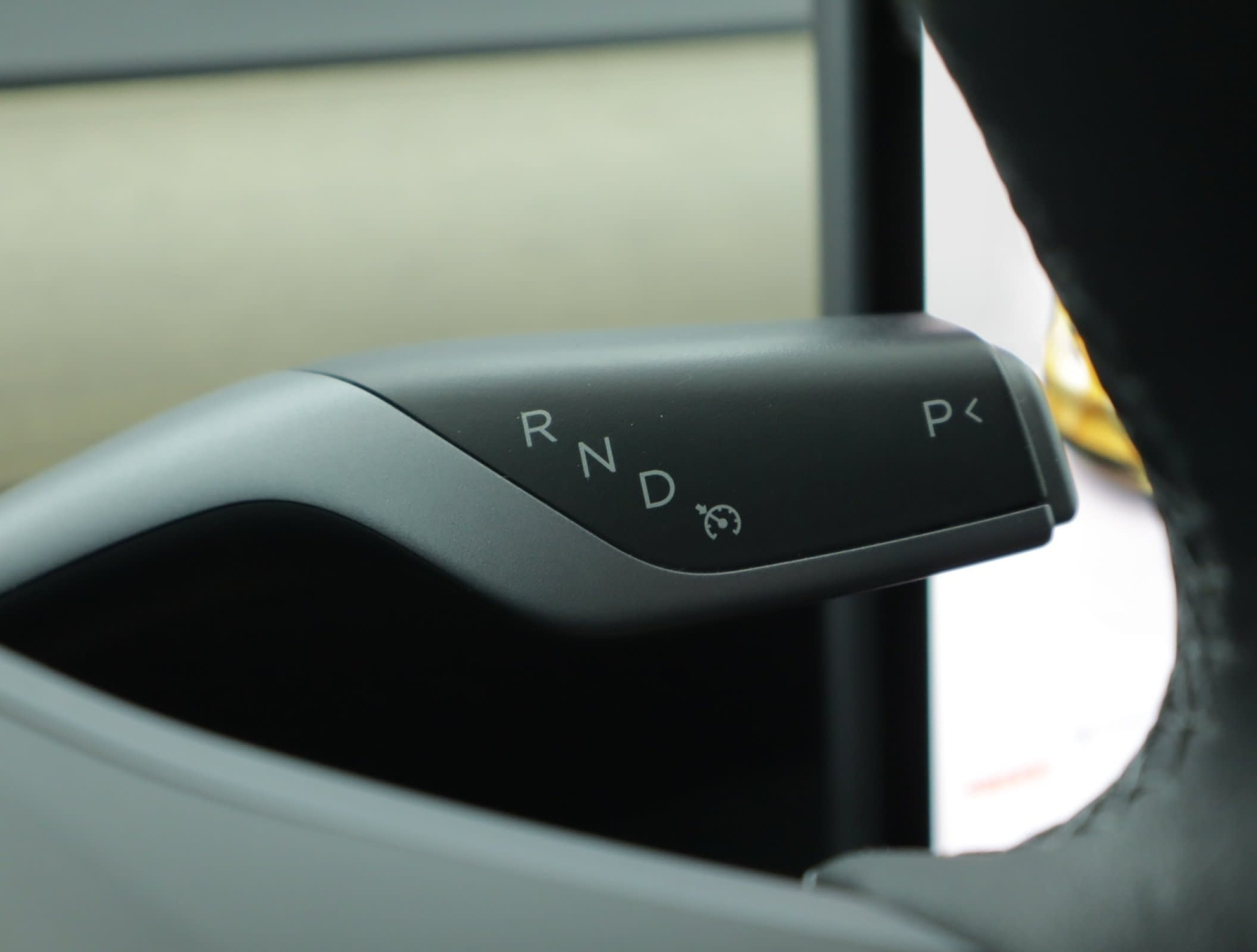 Tesla Model Y - 2023
