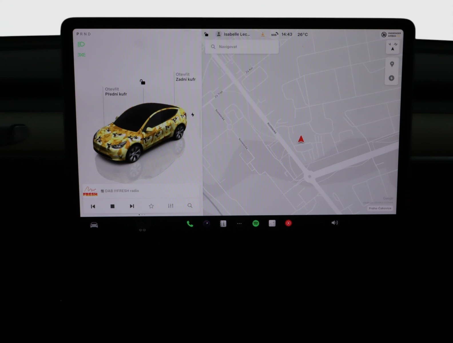 Tesla Model Y - 2023