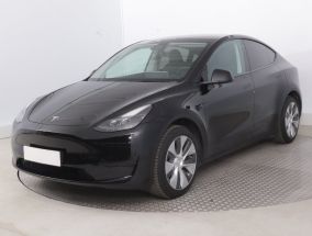 Tesla Model Y - 2023