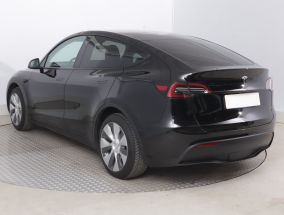 Tesla Model Y - 2023