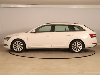 Škoda Superb - 2018