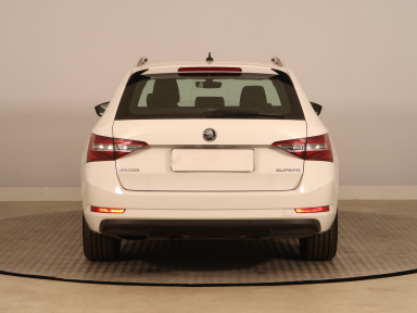 Škoda Superb - 2018