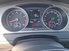 Volkswagen Golf - 2015