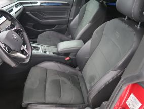 Volkswagen Arteon - 2021