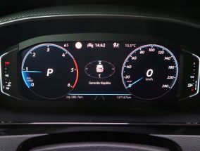 Volkswagen Arteon - 2021