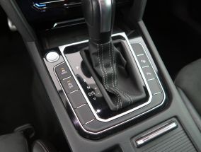 Volkswagen Arteon - 2021