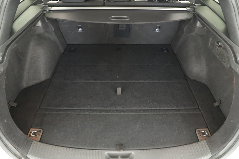Hyundai i30, 2021