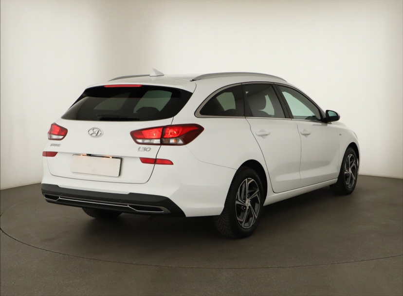 Hyundai i30, 2021
