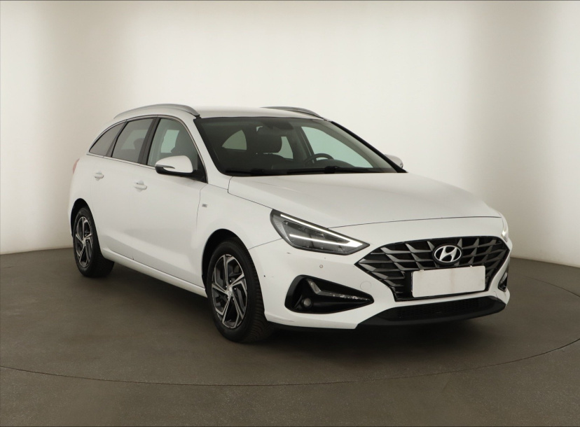 Hyundai i30, 2021