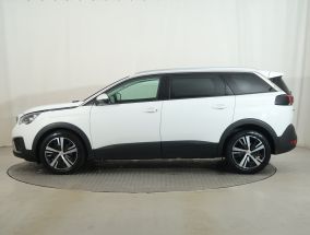 Peugeot 5008 - 2018