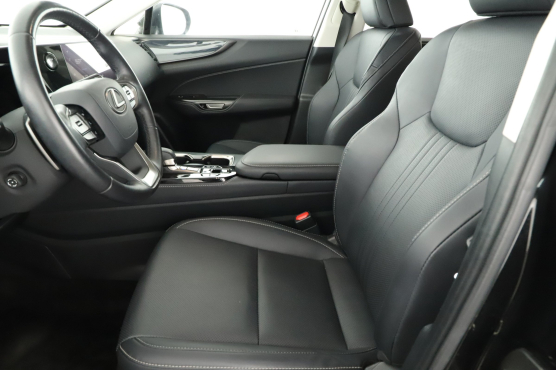 Lexus NX 450h+