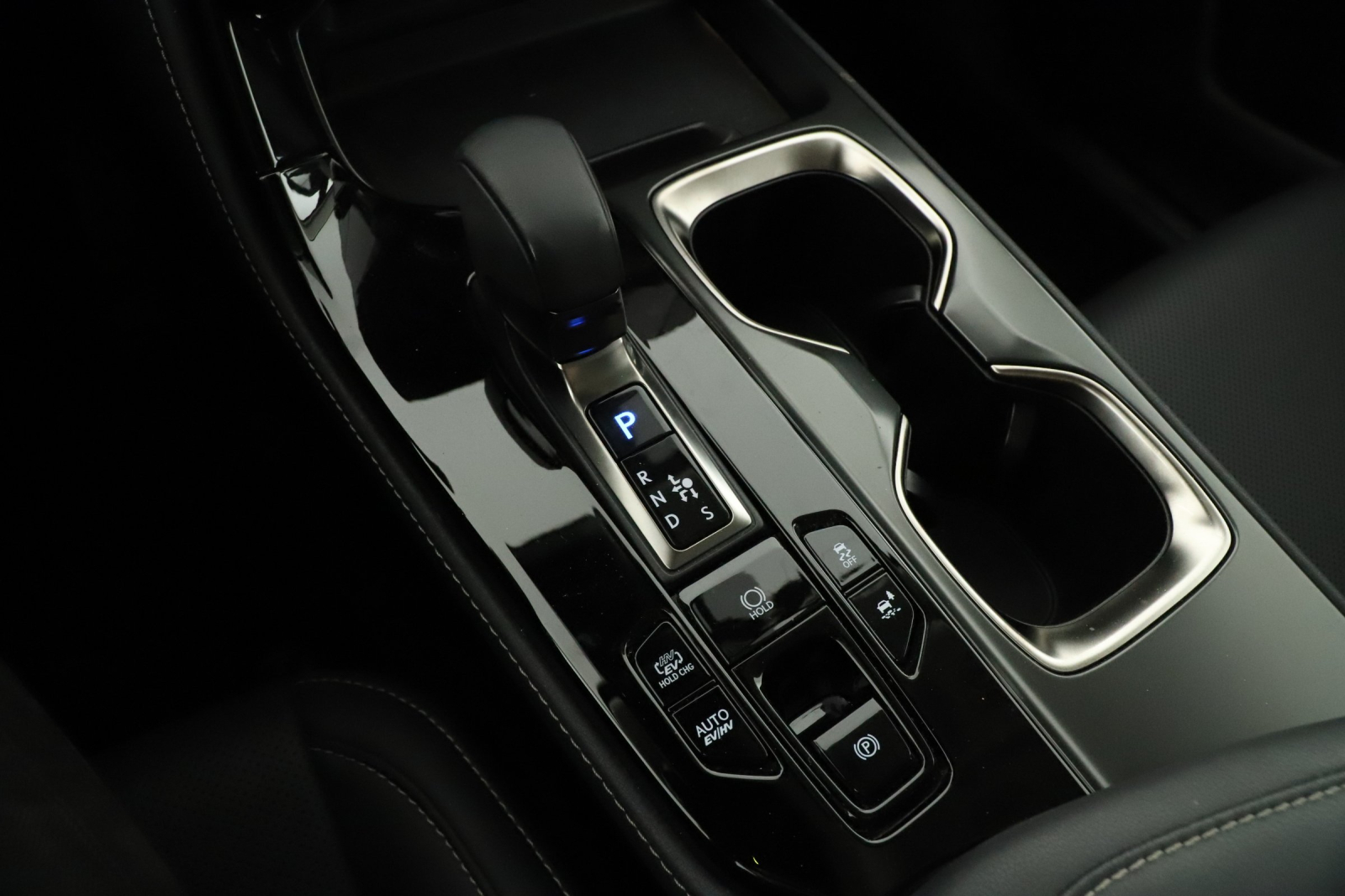 Lexus NX - 2023