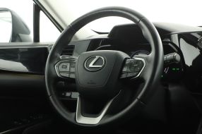 Lexus NX - 2023
