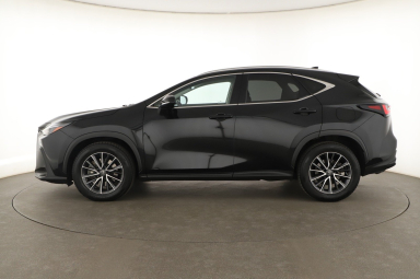 Lexus NX - 2023