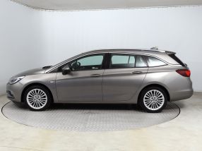 Opel Astra - 2017