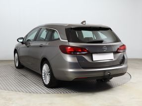 Opel Astra - 2017