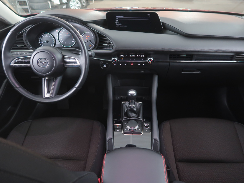 Mazda 3, 2019