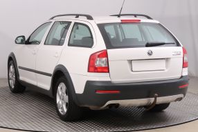 Škoda Octavia Scout - 2009