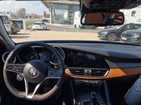 Alfa Romeo Giulia - 2018