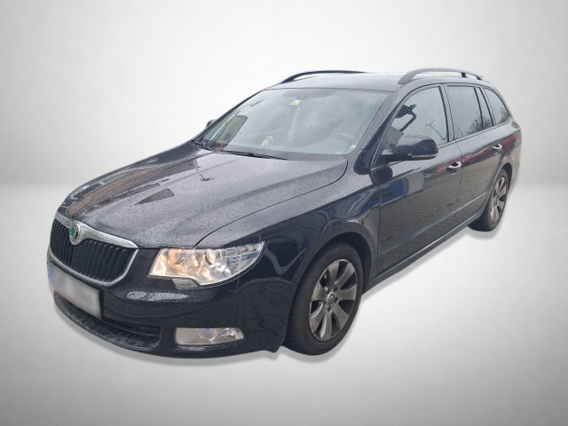 Škoda Superb 2012