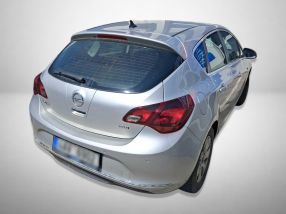 Opel Astra - 2015