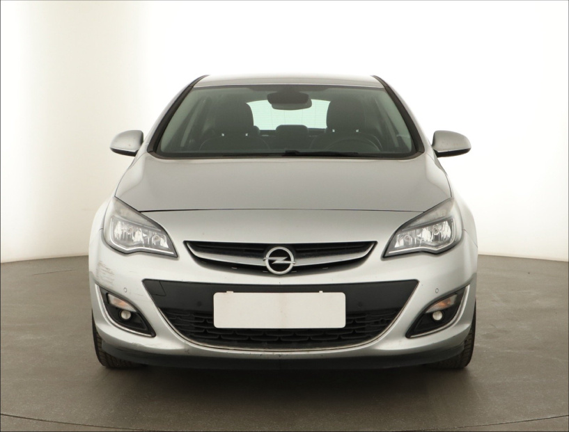 Opel Astra, 2015