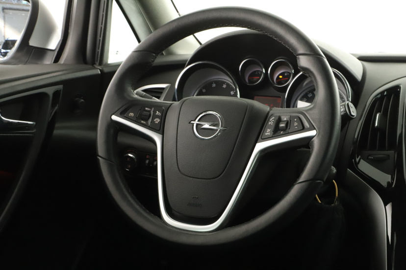 Opel Astra, 2015
