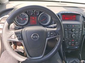 Opel Astra - 2015