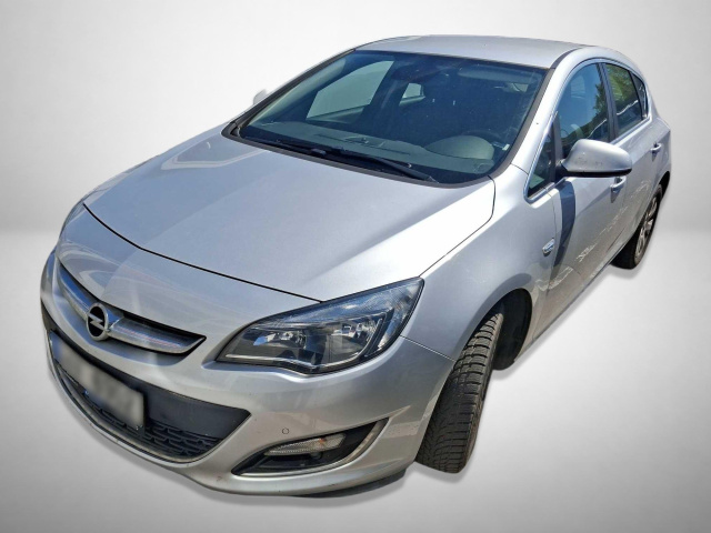 Opel Astra 2015