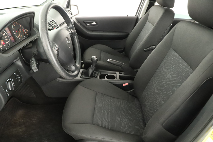 Mercedes-Benz A, 2012