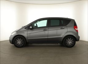Mercedes-Benz A - 2012