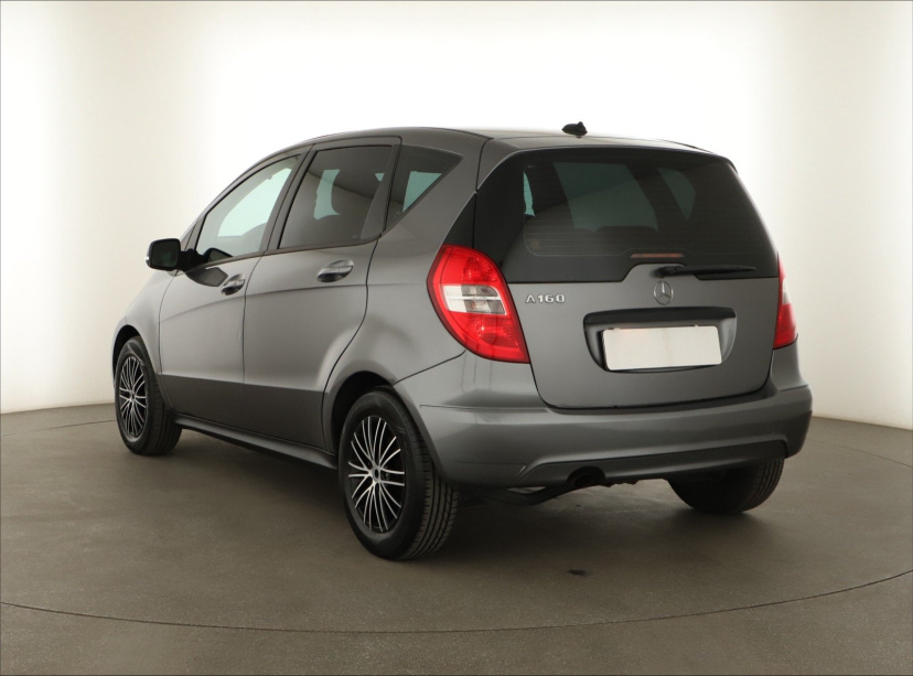 Mercedes-Benz A, 2012