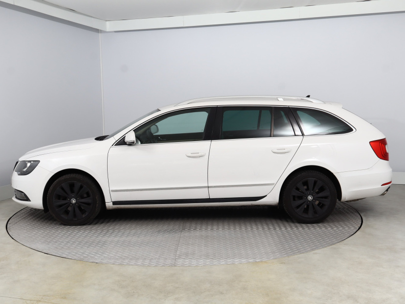 Škoda Superb, 2014