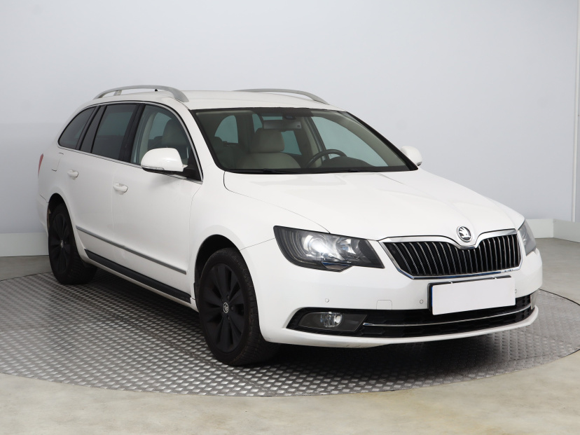 Škoda Superb, 2014