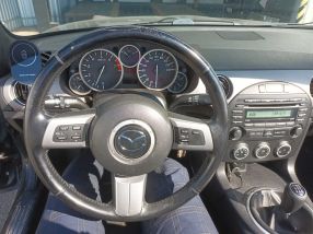 Mazda MX-5 - 2009