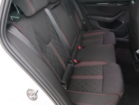 Škoda Octavia - 2021