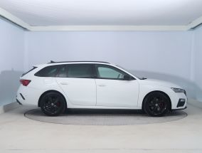 Škoda Octavia - 2021