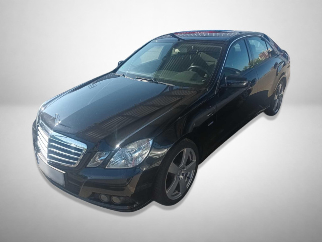 Mercedes-Benz E 2010