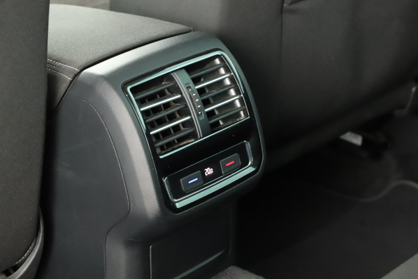 Volkswagen Passat, 2017