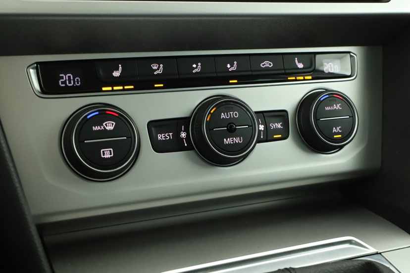 Volkswagen Passat, 2017
