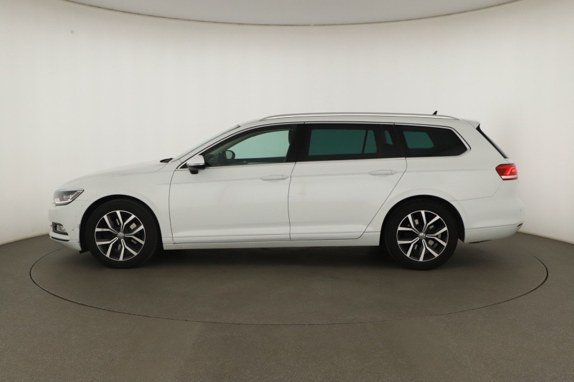 Volkswagen Passat, 2017