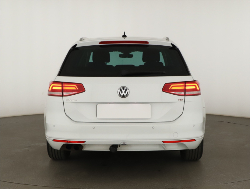 Volkswagen Passat, 2017
