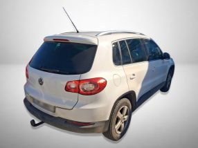Volkswagen Tiguan - 2009