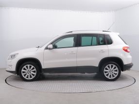 Volkswagen Tiguan - 2009