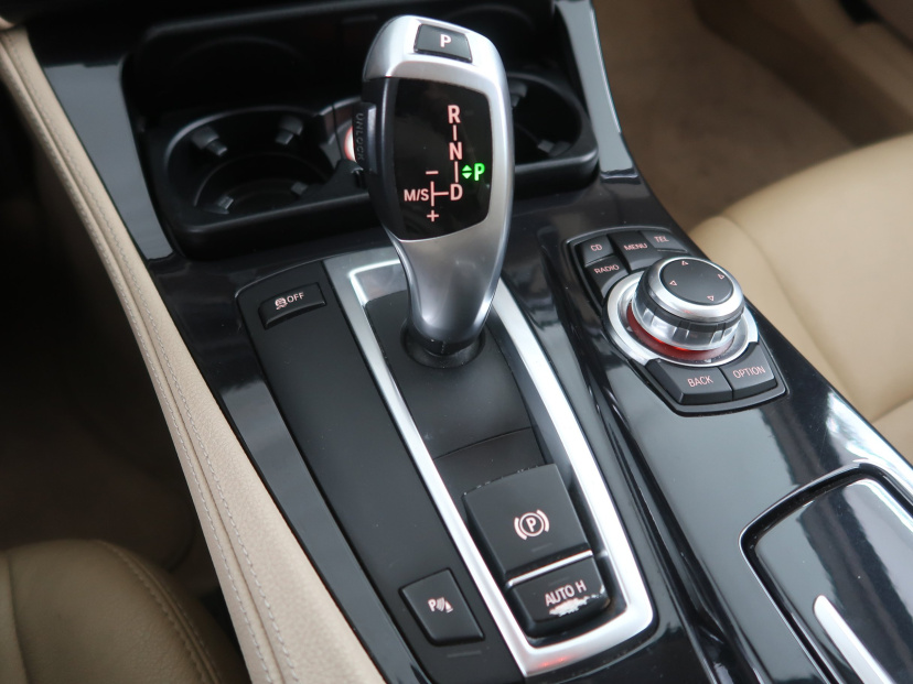 BMW 5, 2011