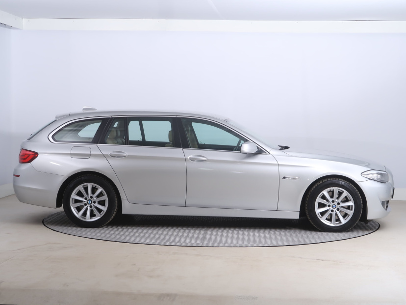 BMW 5, 2011