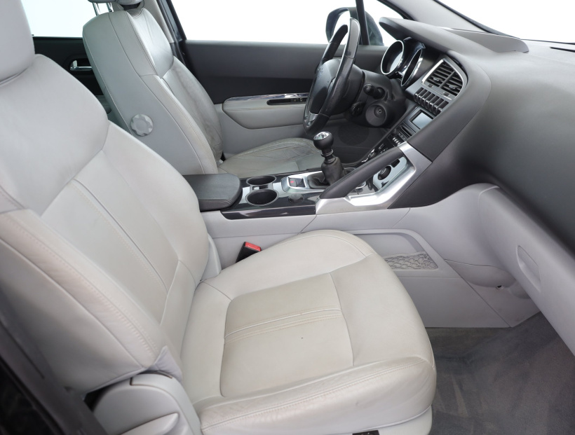 Peugeot 3008, 2010