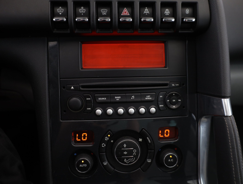 Peugeot 3008, 2010
